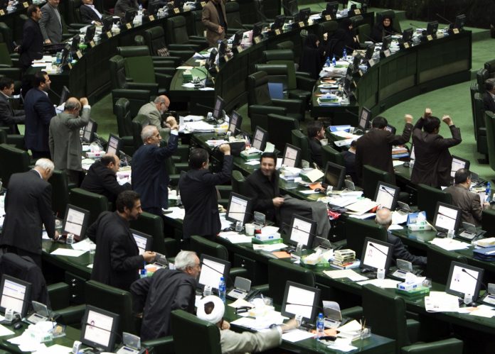 Photo of İran parlamentində ilk dəfə Türk Fraksiyası yaradıldı
