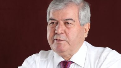 Photo of Sabir Rüstəmxanlı: “2 min yazıçı olsun, 200 rüşvətxor məmur olmasın” – VİDEO